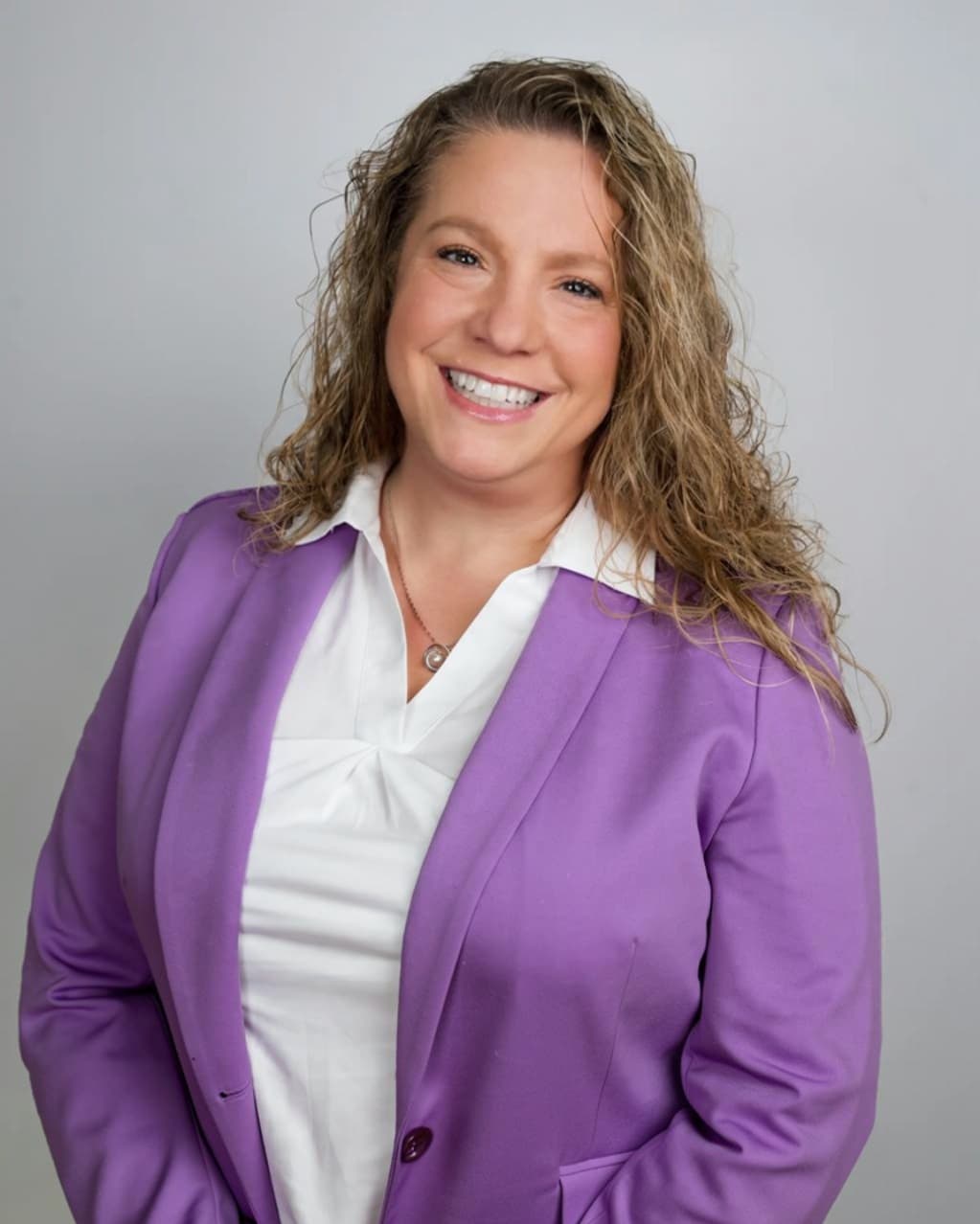 Tonia Felczer, Broker & Owner